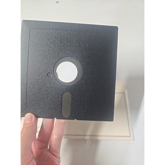 F/16 Combat Pilot PC game Electronic Arts Genuine Vintage PC Software Disks Only - Picture 10 of 10